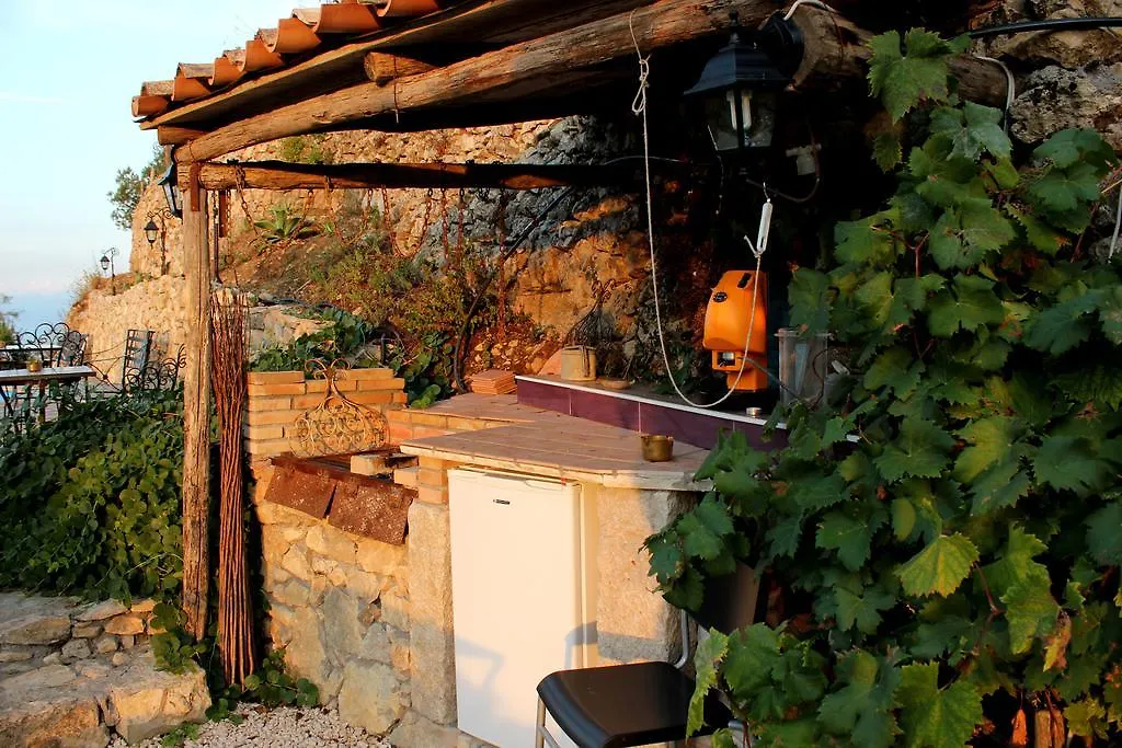 تاورمينا Villa Almoezia Charming B&B فندق مبيت وإفطار