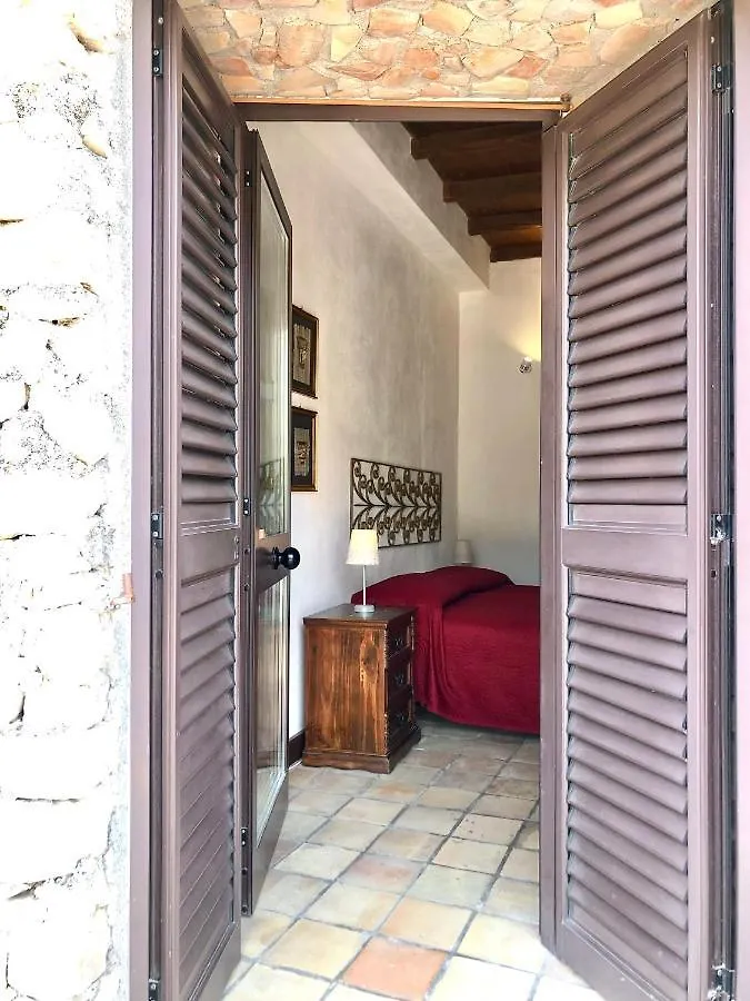 فندق مبيت وإفطار تاورمينا Villa Almoezia Charming B&B