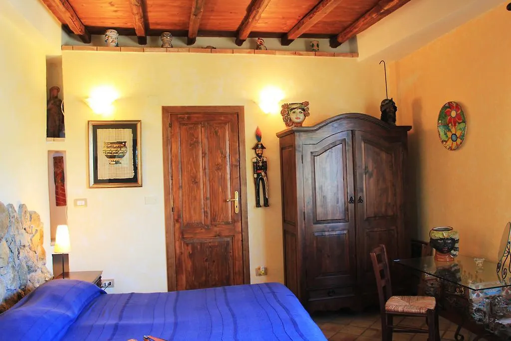 تاورمينا Villa Almoezia Charming B&B فندق مبيت وإفطار
