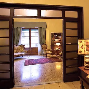 Old Bed & Breakfast Florence